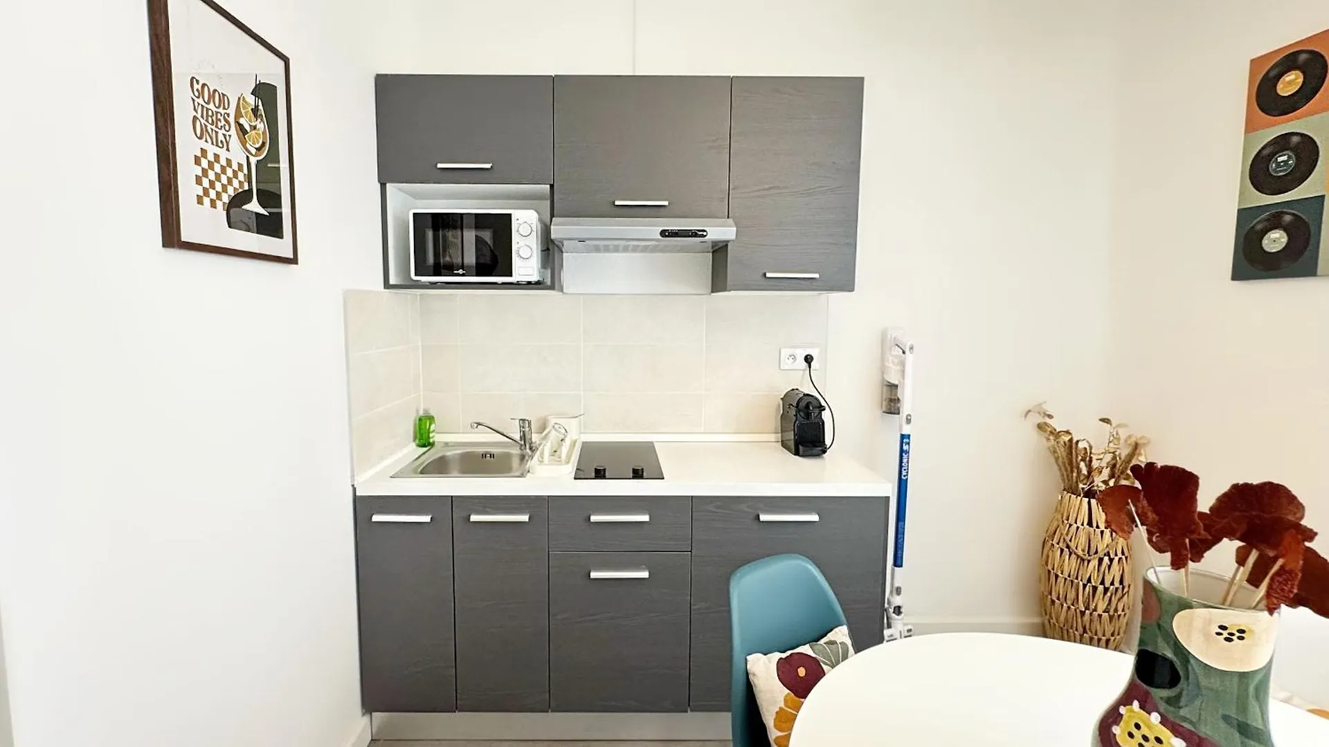 Suite Pompeillant Lyon France